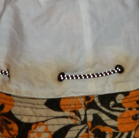 Colorful Bucket Hat With Flowers - Picture 10 of 10